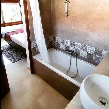 Villa Evans Realty Af De Lujo & Piscina & Parking *