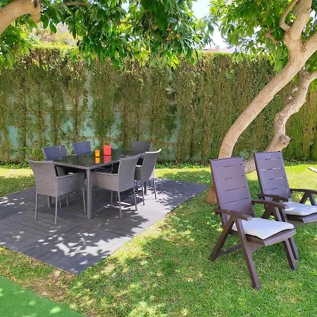 Excellent Recently Renovated In Villa *